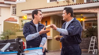 In view of Leviticus 19:11-13 , a Christian might make what self-examination about business practices? (See paragraphs 8-10) d