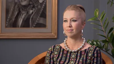 A scene from the video “Successful Fighters for the Faith​—Those Being Raised by Single Parents.” Tammy Ludlow.