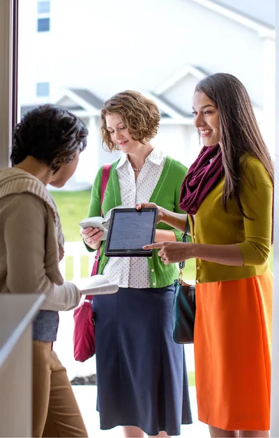 Two sisters make a return visit and play a video