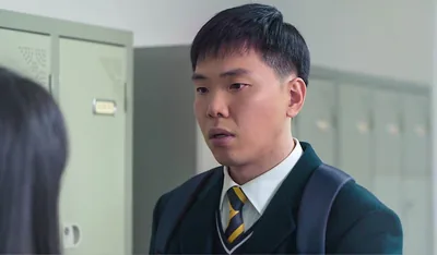 Jin looking at Mee-Kyong as he thinks about her request.