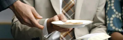 The unleavened bread is passed at the Memorial